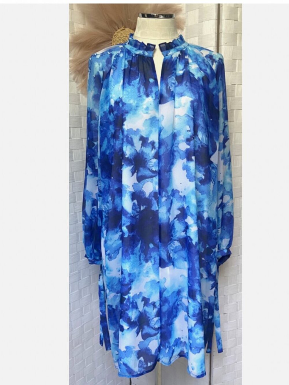 IMNYC Isaac Mizrahi Live! Printed Lined Floral Blue Tunic Blouse Size XL TG FX8